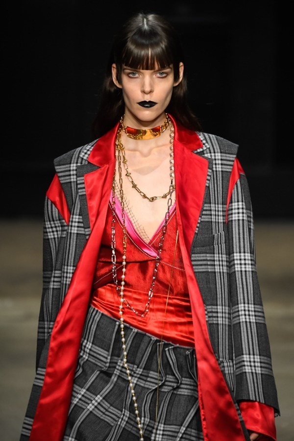 マルニ(MARNI) 2019-20年秋冬ウィメンズコレクション  - 写真12