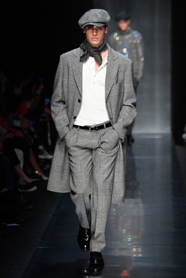 エルマンノ シェルヴィーノ(ERMANNO SCERVINO) 2019-20年秋冬ウィメンズコレクション  - 写真7