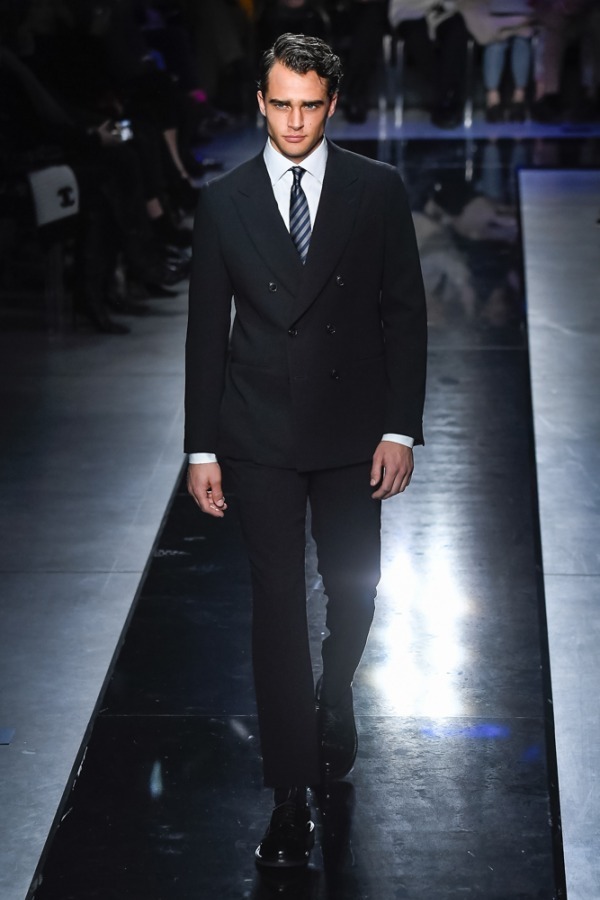 ジョルジオ アルマーニ(Giorgio Armani) 2019-20年秋冬メンズコレクション  - 写真46