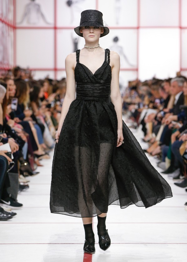 ディオール(DIOR) 2019-20年秋冬ウィメンズコレクション  - 写真17