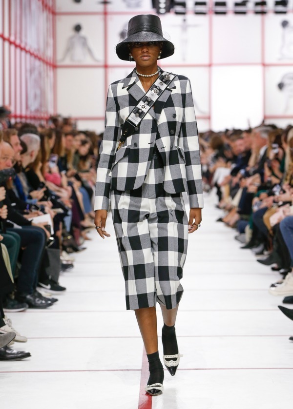 ディオール(DIOR) 2019-20年秋冬ウィメンズコレクション  - 写真32