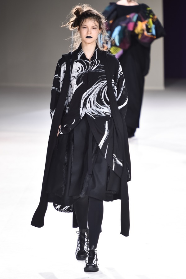 ヨウジヤマモト(Yohji Yamamoto) 2019-20年秋冬ウィメンズコレクション  - 写真66