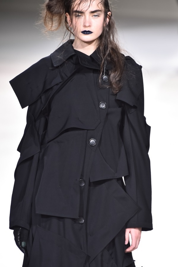 ヨウジヤマモト(Yohji Yamamoto) 2019-20年秋冬ウィメンズコレクション  - 写真71