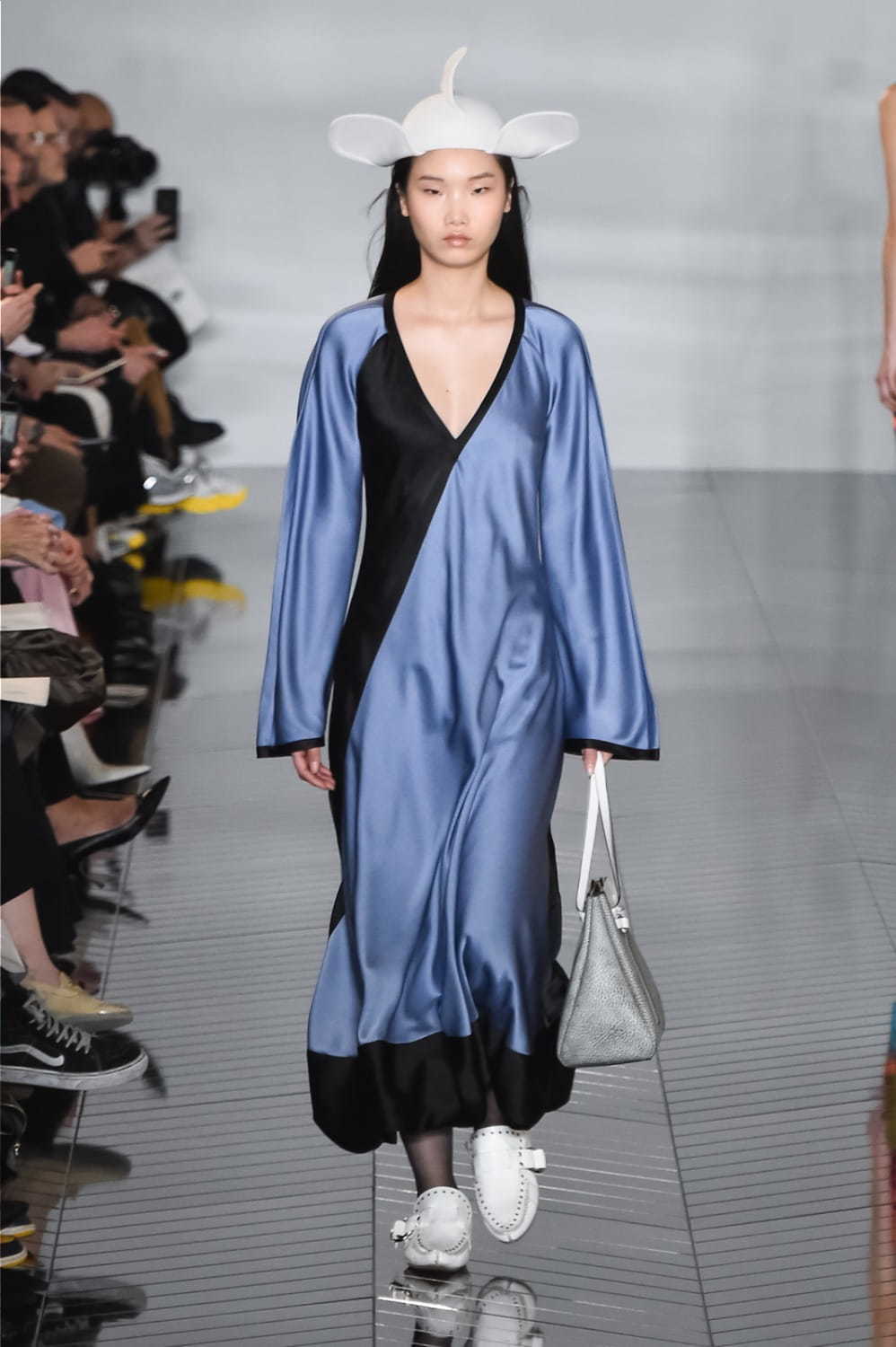 ロエベ(LOEWE) 2019-20年秋冬ウィメンズコレクション  - 写真31