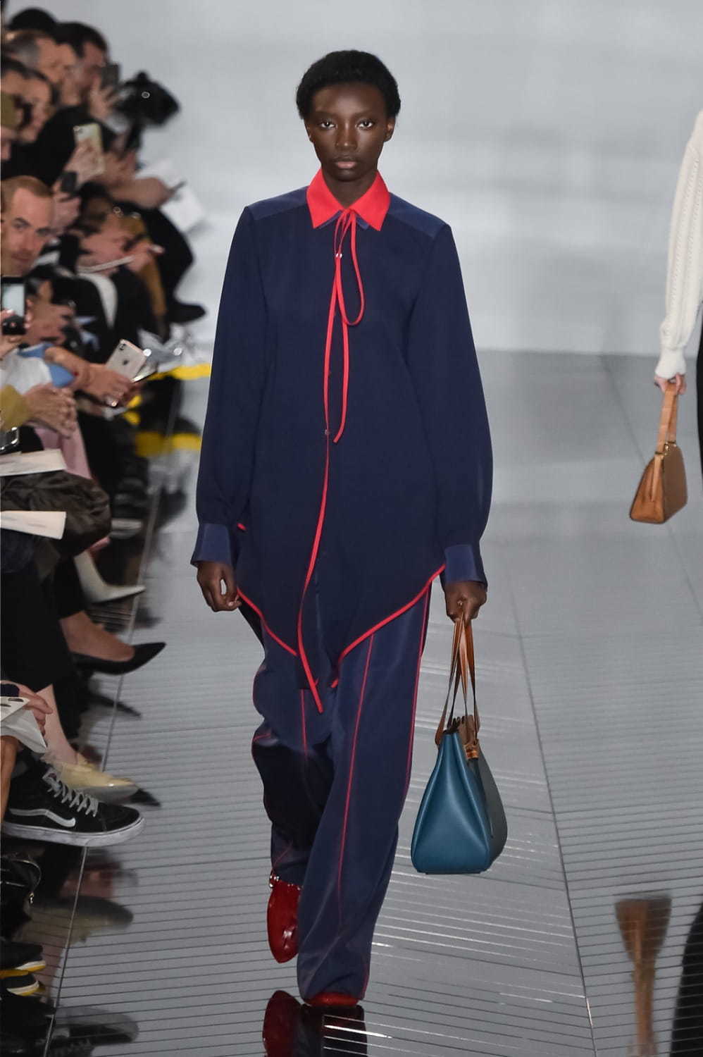 ロエベ(LOEWE) 2019-20年秋冬ウィメンズコレクション  - 写真37