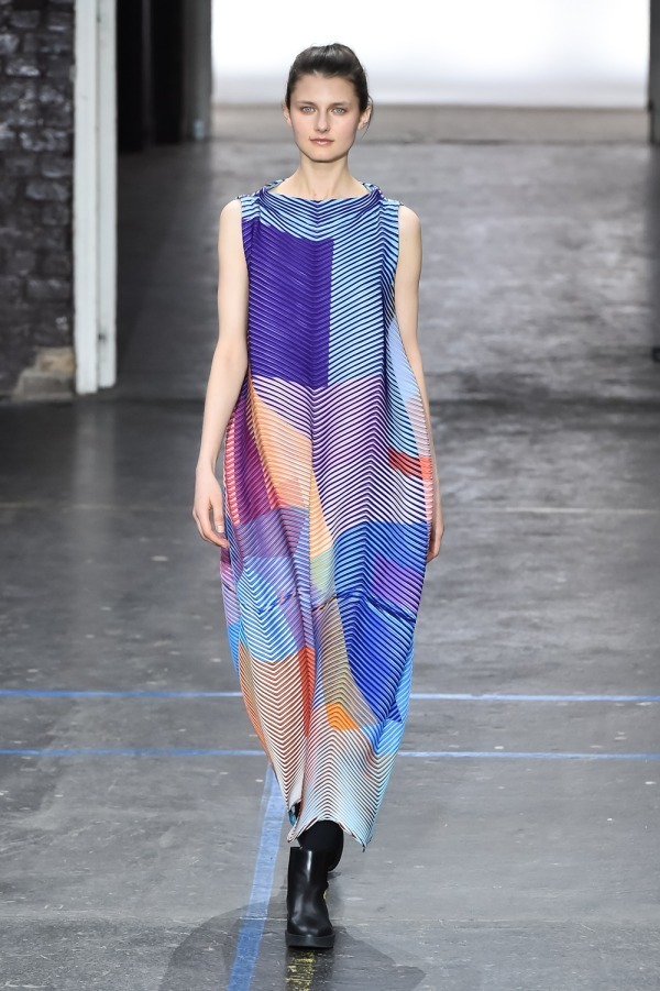 イッセイ ミヤケ(ISSEY MIYAKE) 2019-20年秋冬ウィメンズコレクション  - 写真61