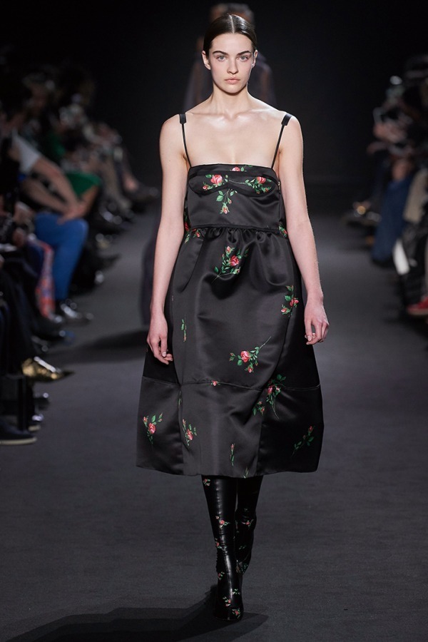 ロシャス(ROCHAS) 2019-20年秋冬ウィメンズコレクション  - 写真34