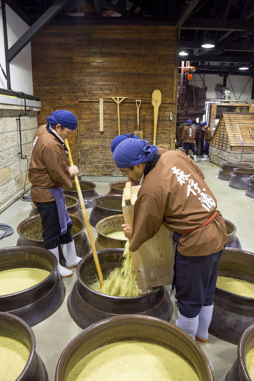 デンハムと森伊蔵がコラボ、デニム×焼酎のスペシャルセットを日本橋高島屋で限定販売｜写真8