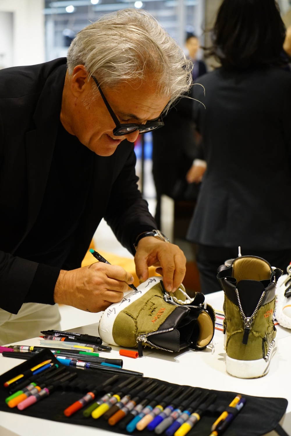 ジュゼッペ ザノッティ(GIUSEPPE ZANOTTI) Trekking Urchin｜写真20