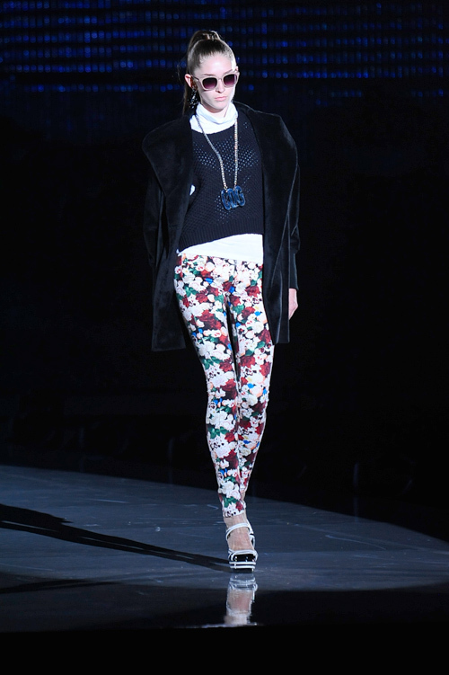 東京ランウェイ 2012A/W 2ndステージ - EMODAなどの人気ブランド、ベッキーや小島よしおも出演｜写真96