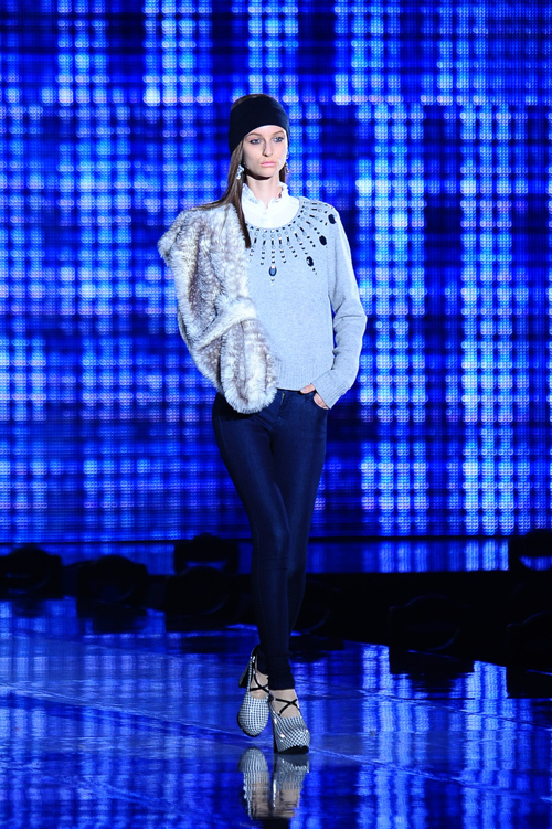 東京ランウェイ 2012A/W 2ndステージ - EMODAなどの人気ブランド、ベッキーや小島よしおも出演｜写真98