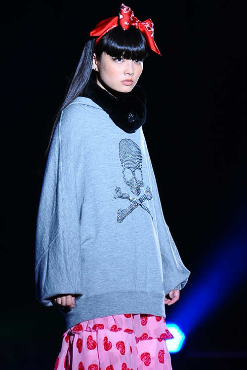 東京ランウェイ 2012A/W - フィナーレでマスターマインド・ジャパンがショーを開催｜写真17