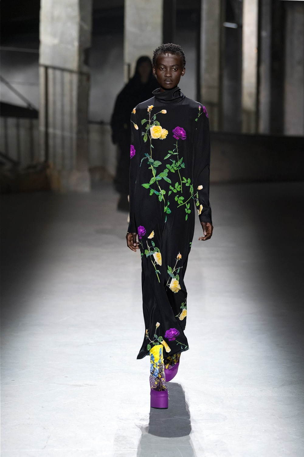 ドリス ヴァン ノッテン(DRIES VAN NOTEN) 2019-20年秋冬ウィメンズコレクション  - 写真35