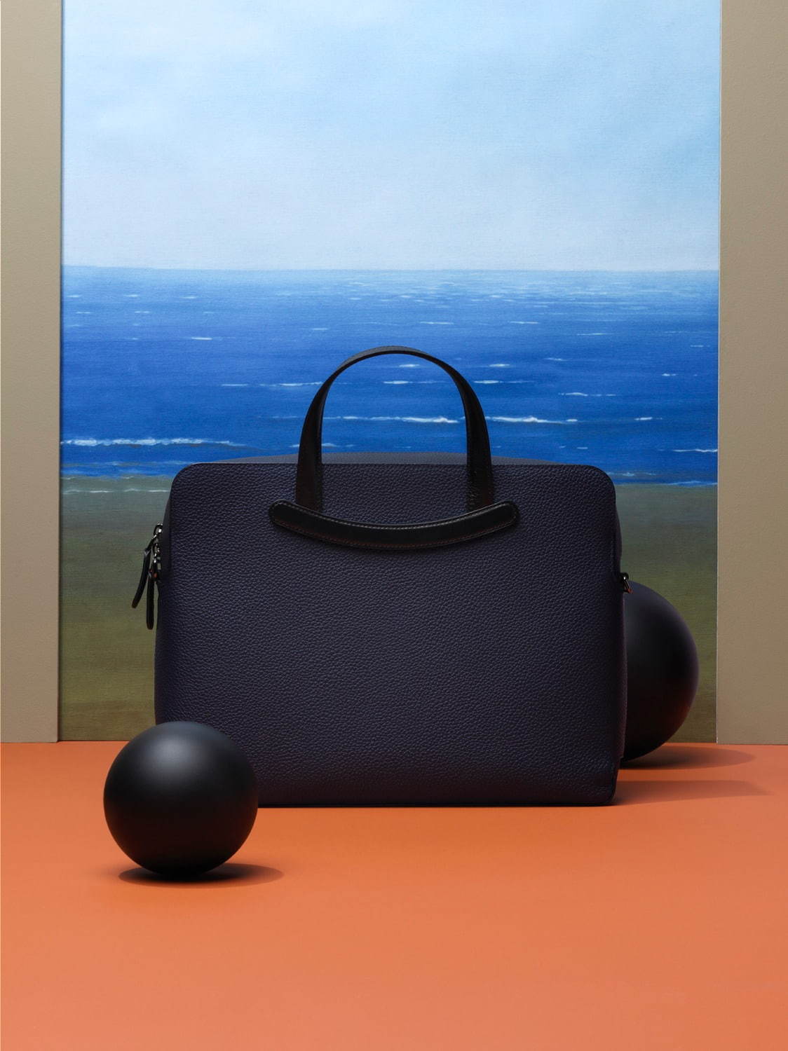 デルヴォー(DELVAUX) マグリットコレクション｜写真4