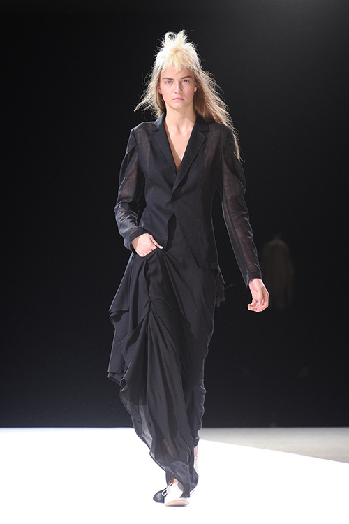 ヨウジヤマモト(Yohji Yamamoto) 2013年春夏ウィメンズコレクション  - 写真55