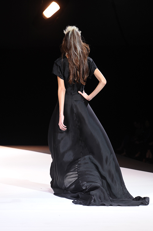 ヨウジヤマモト(Yohji Yamamoto) 2013年春夏ウィメンズコレクション  - 写真109