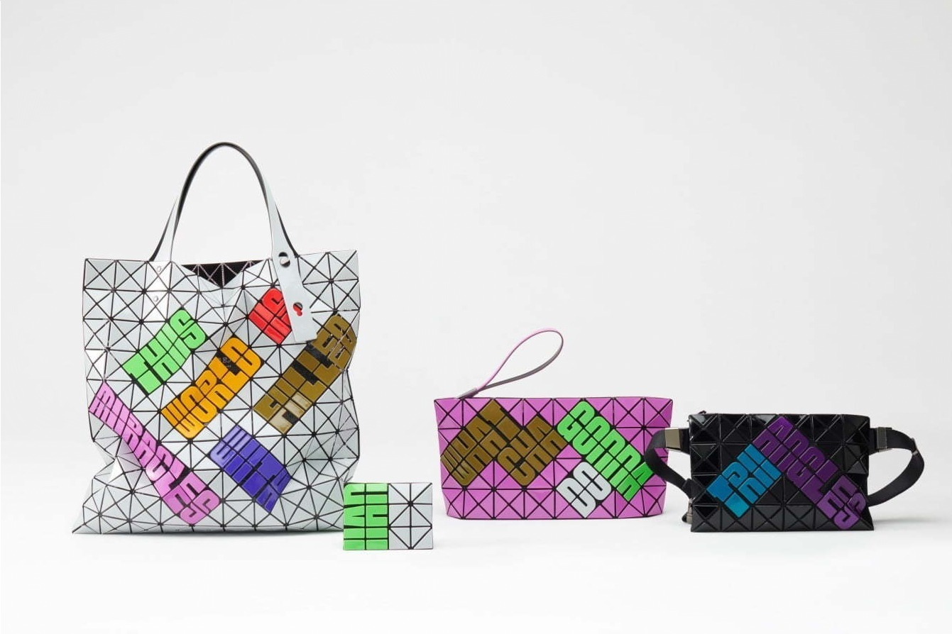 BAO BAO ISSEY MIYAKE 19年秋冬の新作、英字と三角のピースを融合させたトートバッグ - ファッションプレス