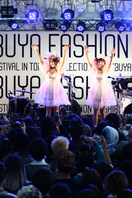 ミキオサカベ 2013年春夏<span>コレクション</span> - 写真3