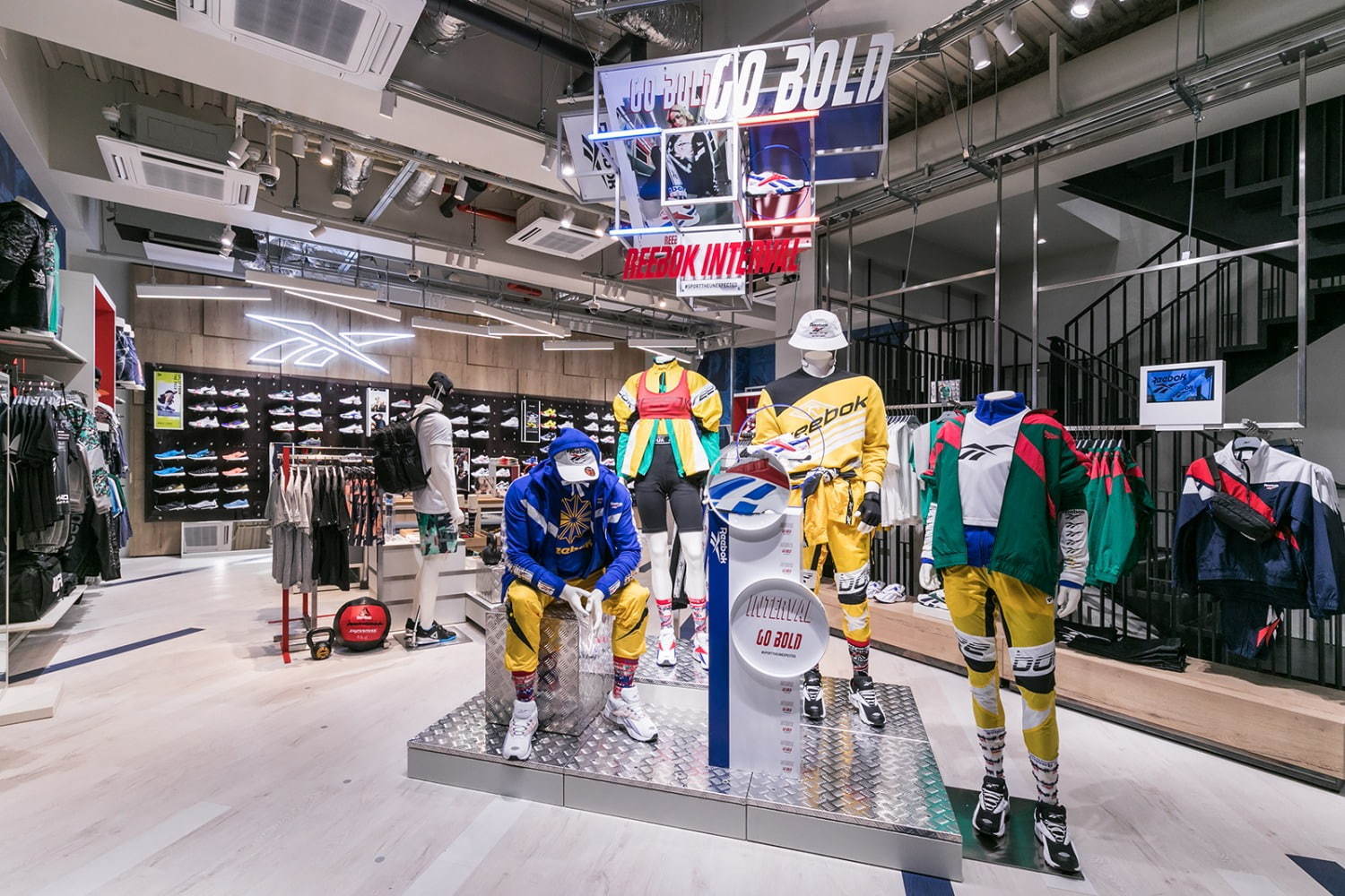 リーボック(Reebok) リーボックストア 渋谷｜写真9