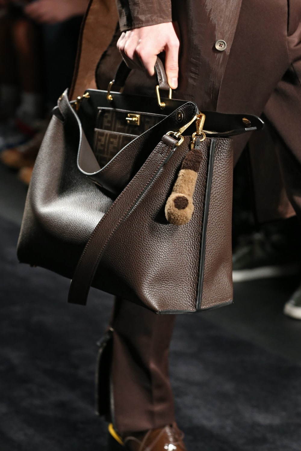 フェンディ(FENDI) ピーカブー アイコニック エッセンシャル｜写真7