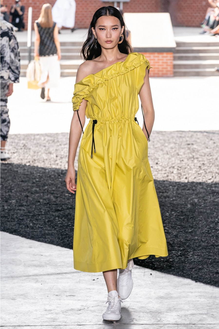 3.1 フィリップ リム(3.1 Phillip Lim) 2020年春夏ウィメンズコレクション  - 写真5