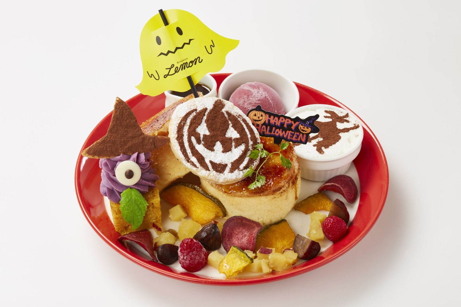 パンケーキ専門店バター「秋の味覚 焦がしハロウィンパンケーキ」紫芋のクリームのおばけをトッピング｜写真1