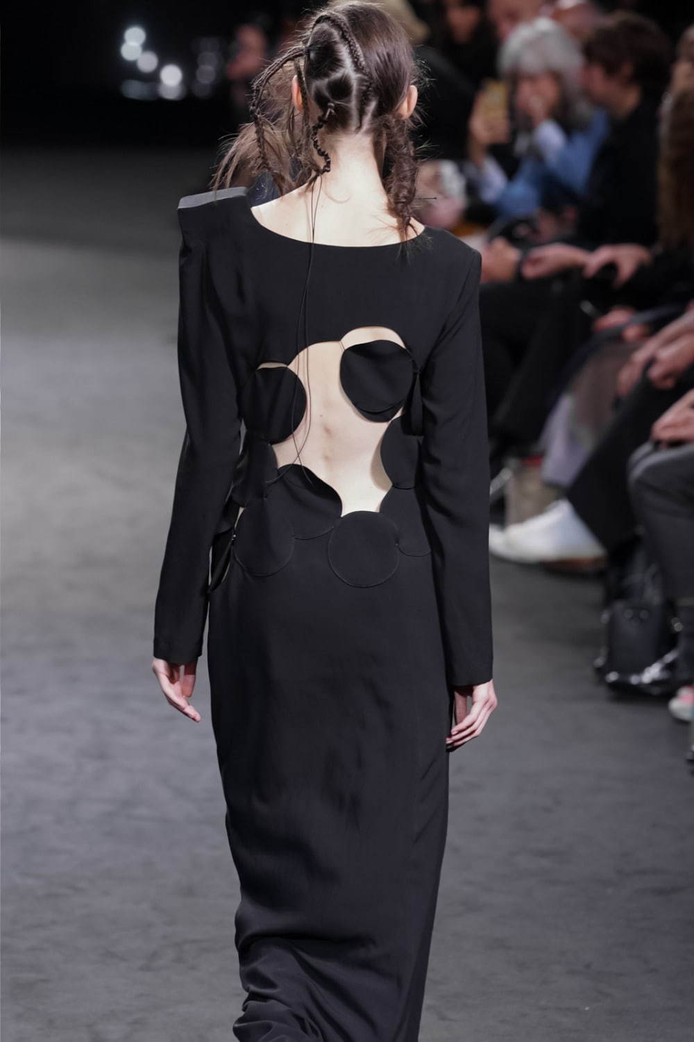 ヨウジヤマモト(Yohji Yamamoto) 2020年春夏ウィメンズコレクション  - 写真10