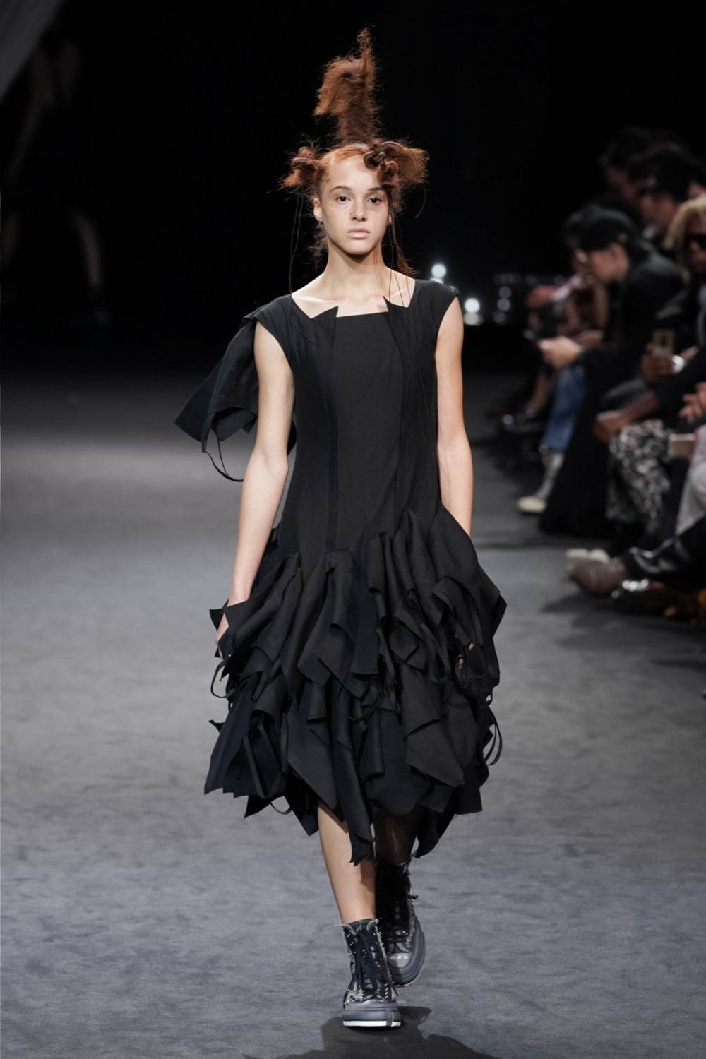 ヨウジヤマモト(Yohji Yamamoto) 2020年春夏ウィメンズコレクション  - 写真58