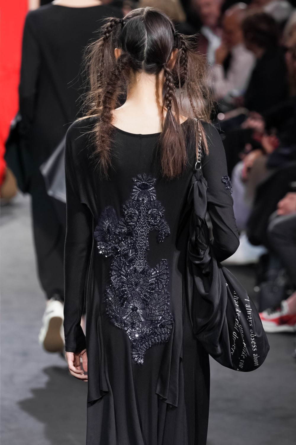 ヨウジヤマモト(Yohji Yamamoto) 2020年春夏ウィメンズコレクション  - 写真92