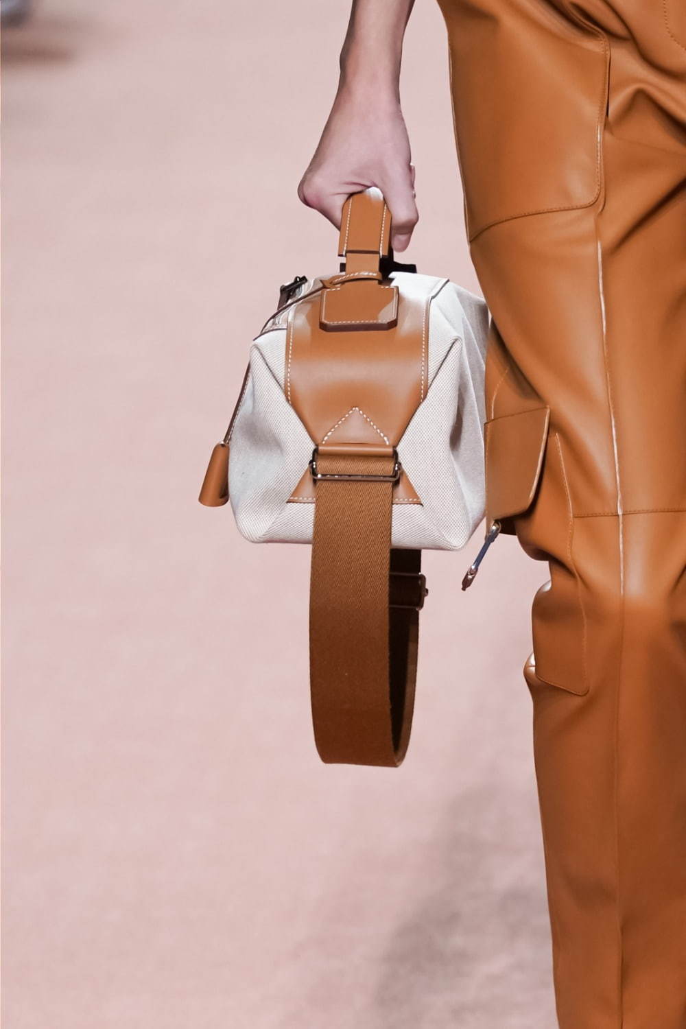 エルメス(HERMÈS) 2020年春夏ウィメンズコレクション  - 写真17