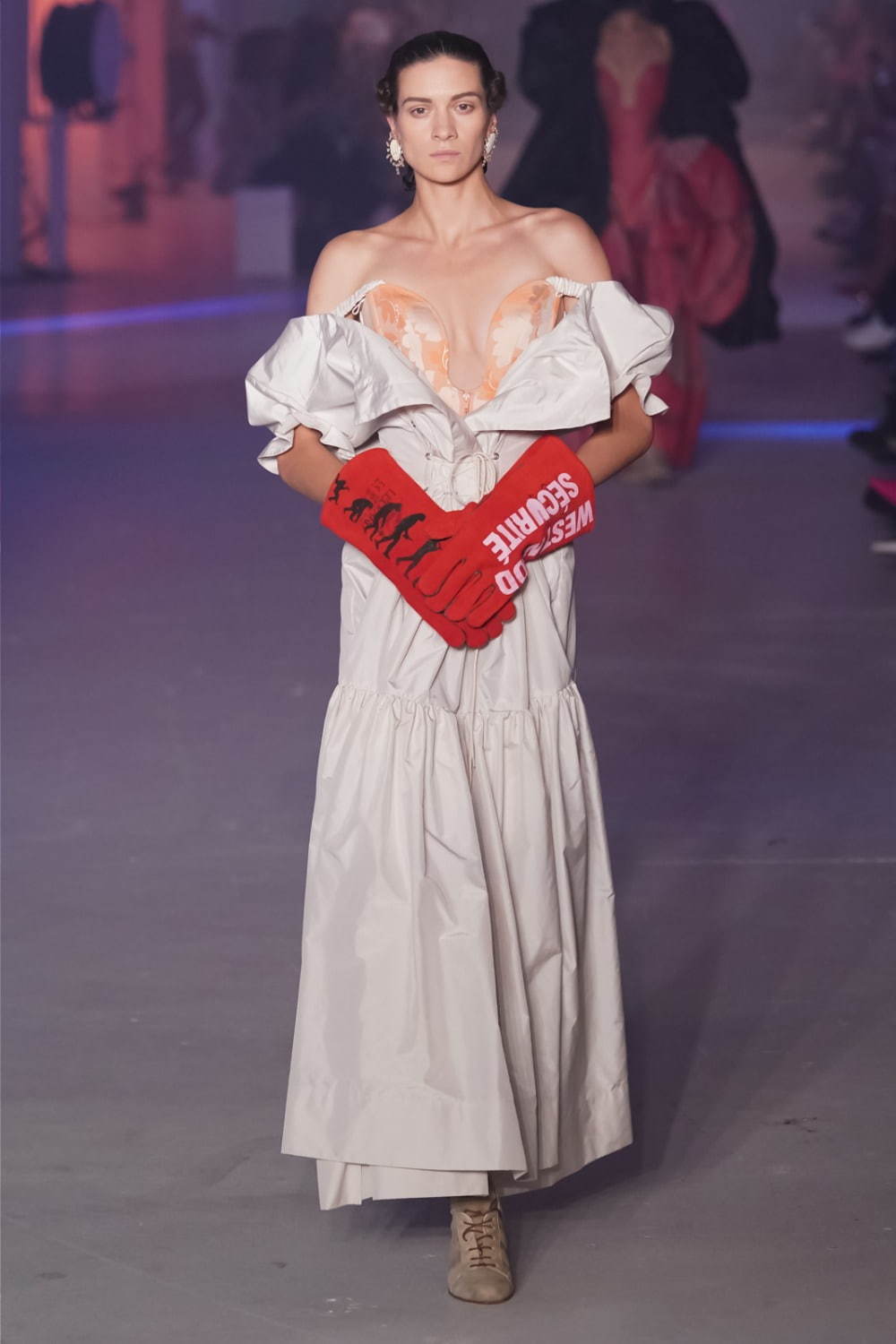 アンドレアス・クロンターラー フォー ヴィヴィアン・ウエストウッド(Andreas Kronthaler for Vivienne Westwood) 2020年春夏ウィメンズ&メンズコレクション  - 写真83