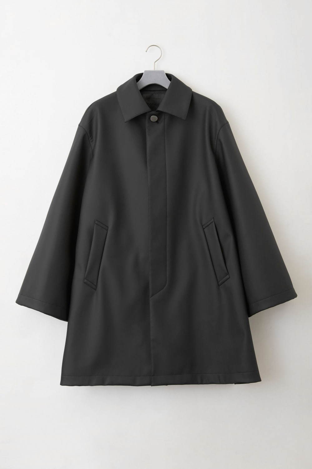 TRAPEZE SOUTIENCOLLAR COAT 74,000円＋税