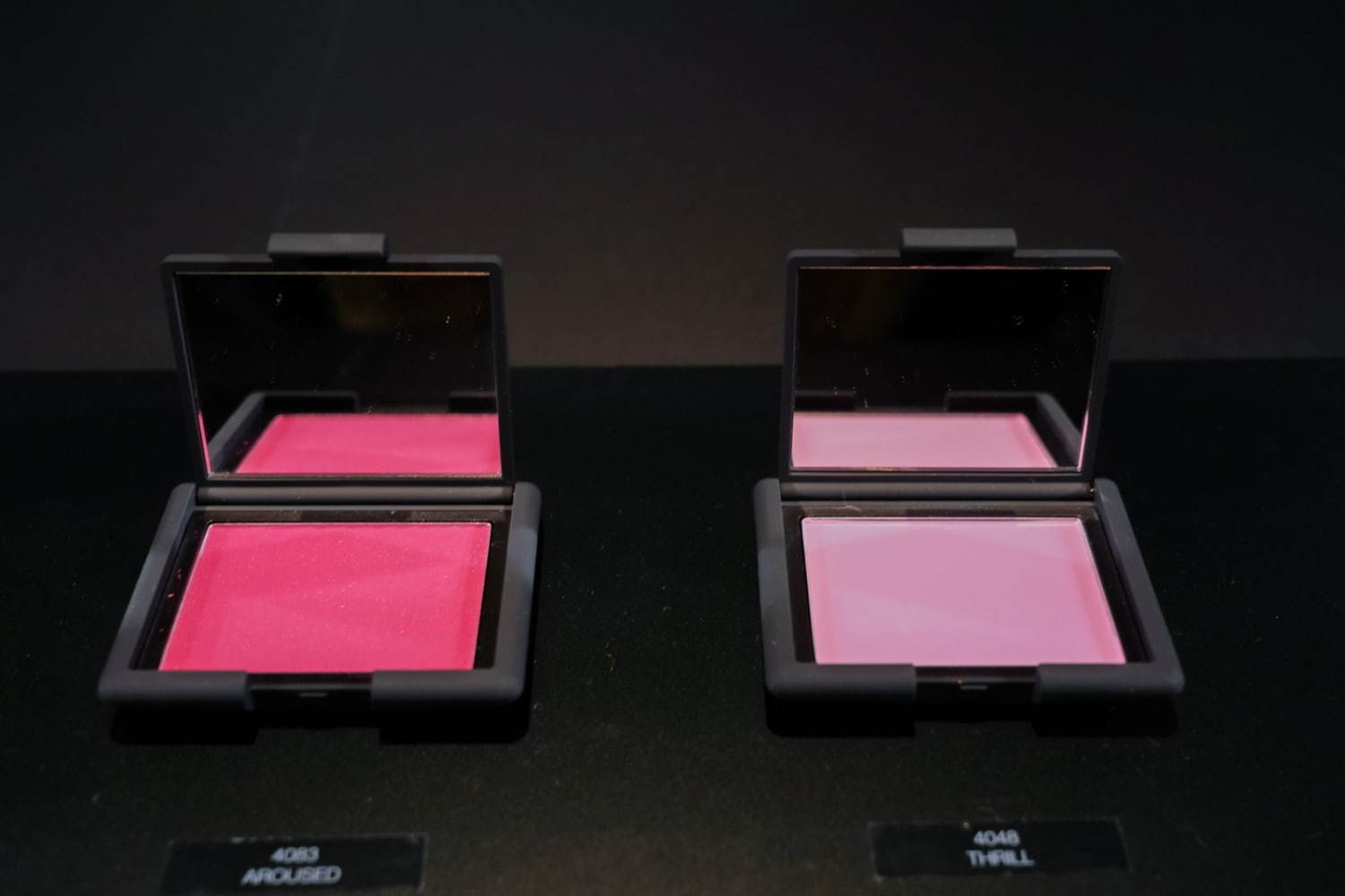 NARS20年春コスメ、人気ブラッシュに新色追加＆マルチに楽しめる新作ベースメイクも｜写真5