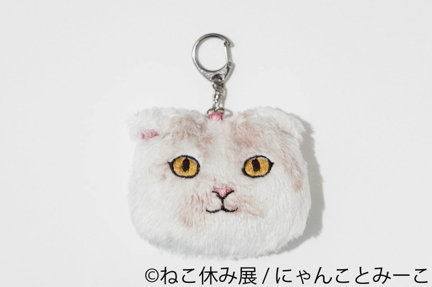 過去最大級の「ねこ休み展」東京で、癒しの“ねこ”写真など新作展示＆限定グッズを販売｜写真60