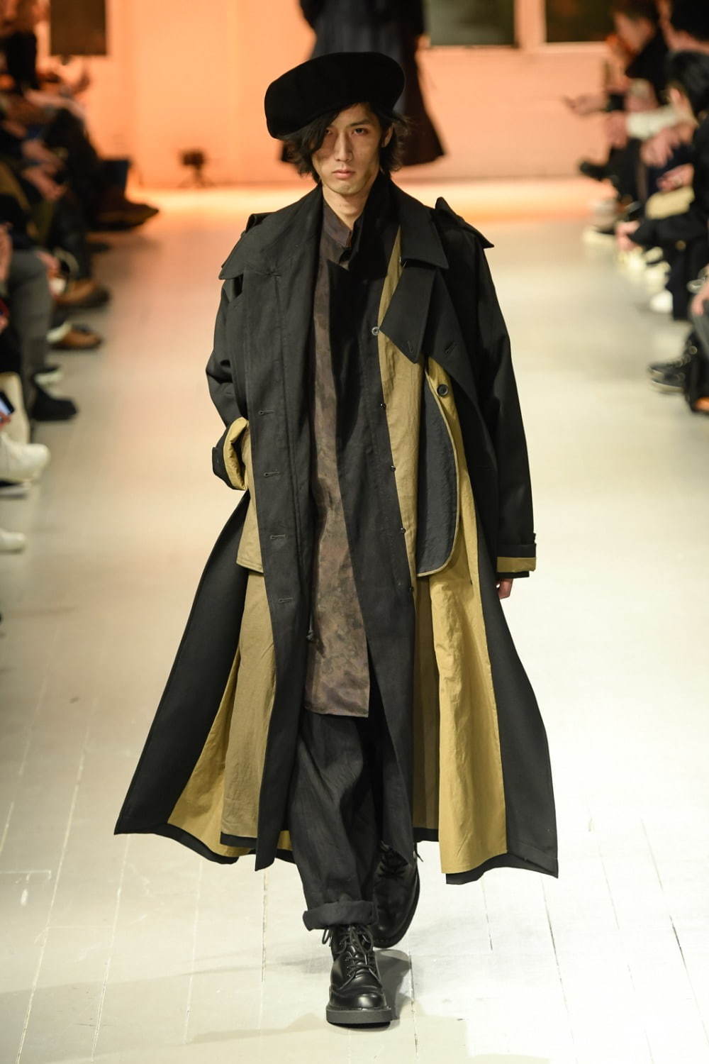 ヨウジヤマモト(Yohji Yamamoto) 2020-21年秋冬メンズコレクション  - 写真2