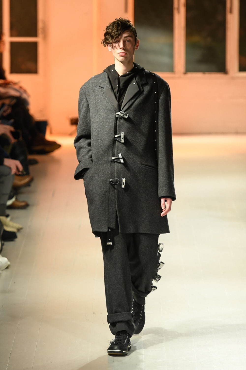 ヨウジヤマモト(Yohji Yamamoto) 2020-21年秋冬メンズコレクション  - 写真46