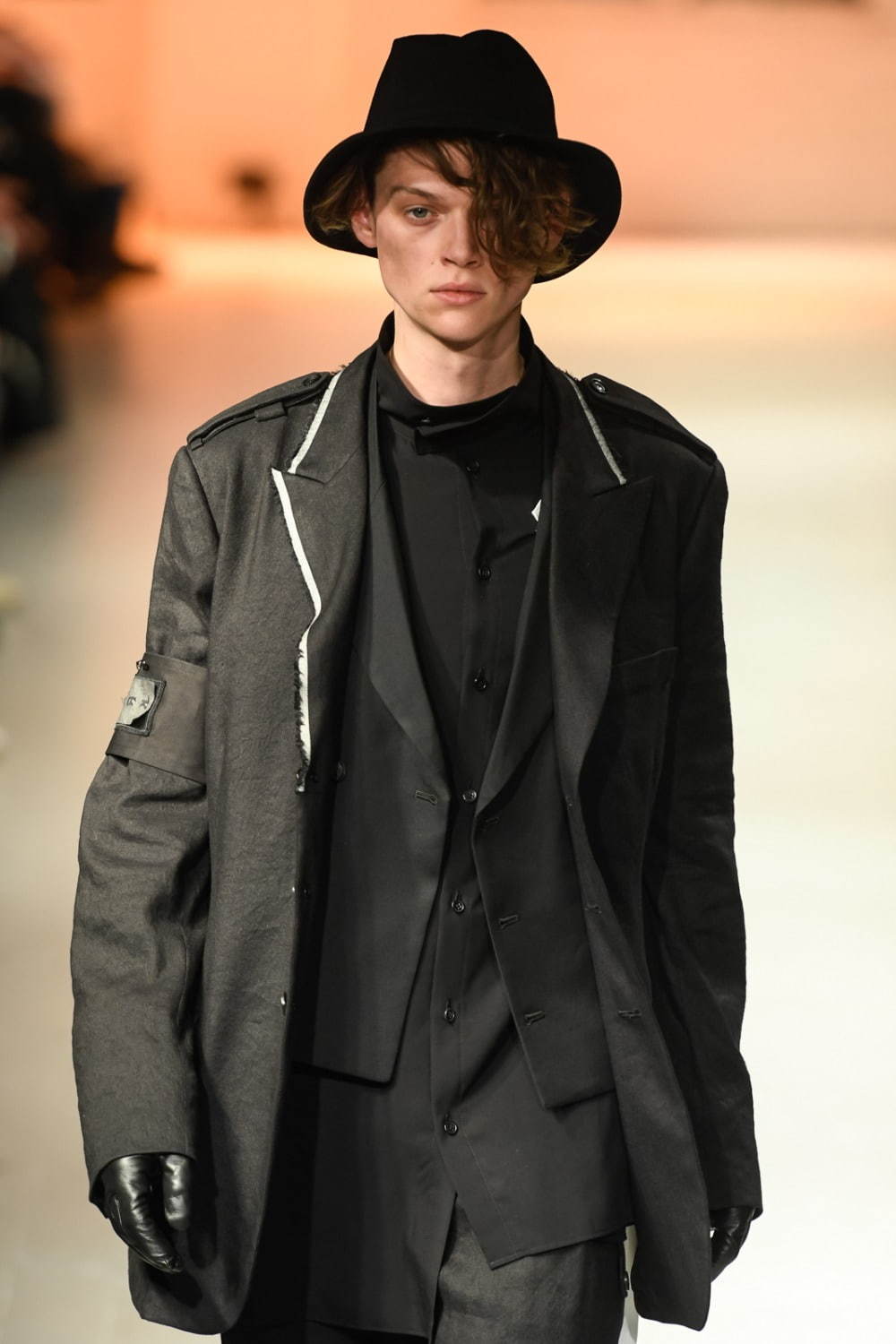 ヨウジヤマモト(Yohji Yamamoto) 2020-21年秋冬メンズコレクション  - 写真83