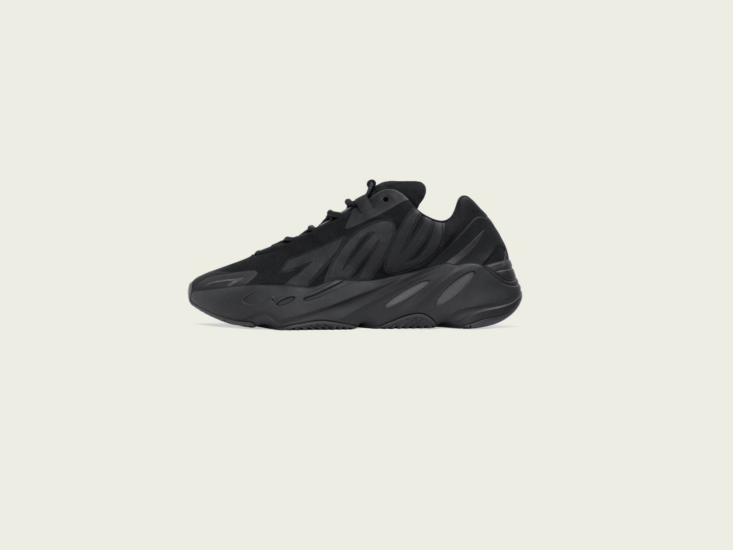 アディダス(adidas) YEEZY BOOST 700｜写真2