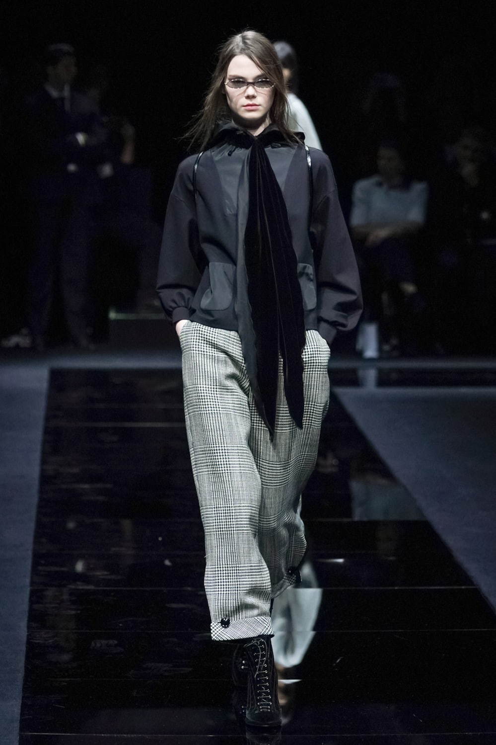 エンポリオ アルマーニ(EMPORIO ARMANI) 2020-21年秋冬ウィメンズコレクション  - 写真49