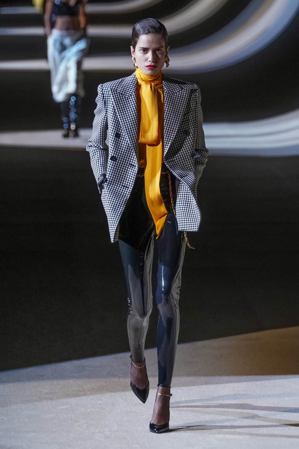 サンローラン(Saint Laurent) 2020-21年秋冬ウィメンズコレクション  - 写真35