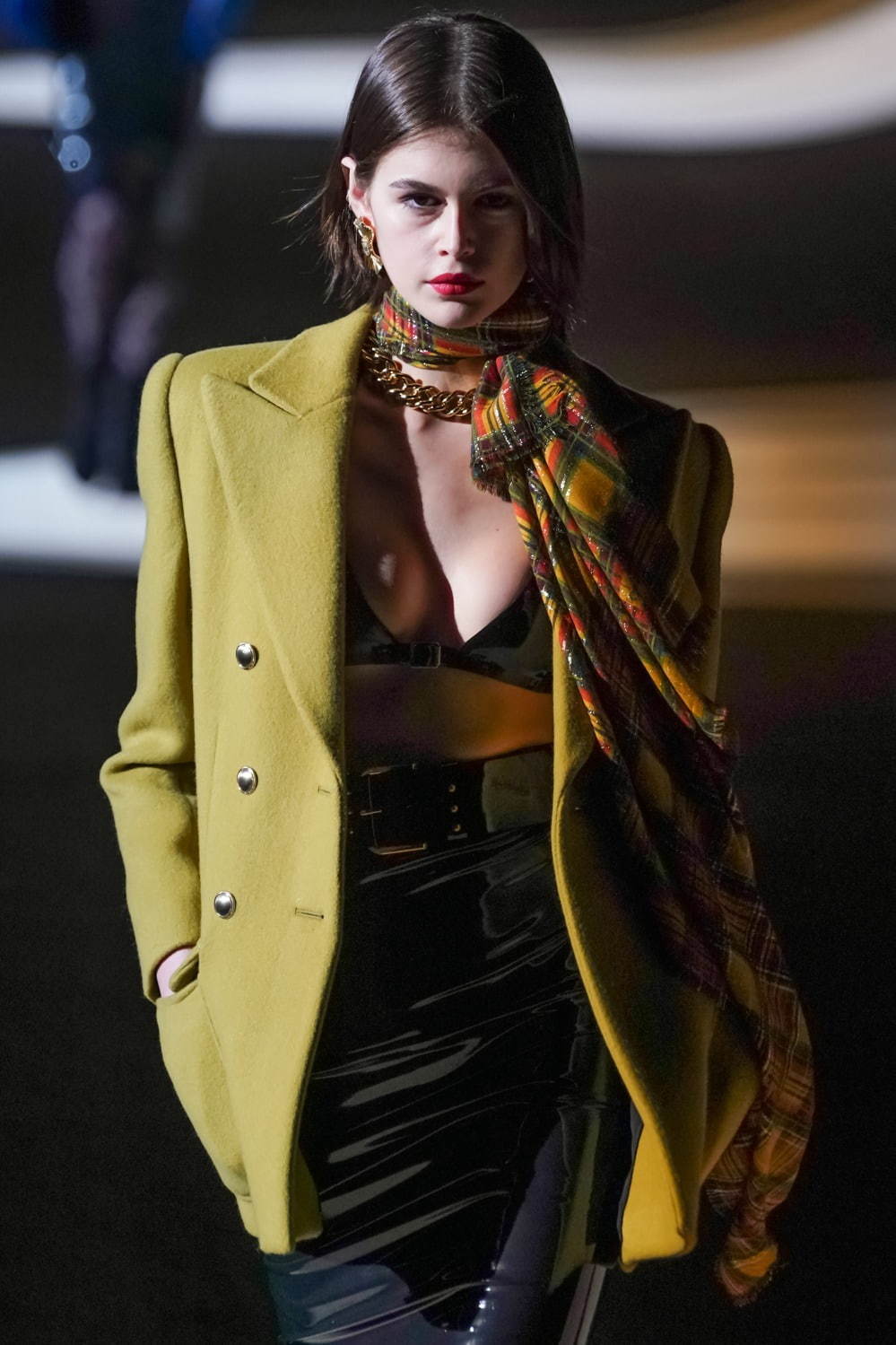 サンローラン(Saint Laurent) 2020-21年秋冬ウィメンズコレクション  - 写真38