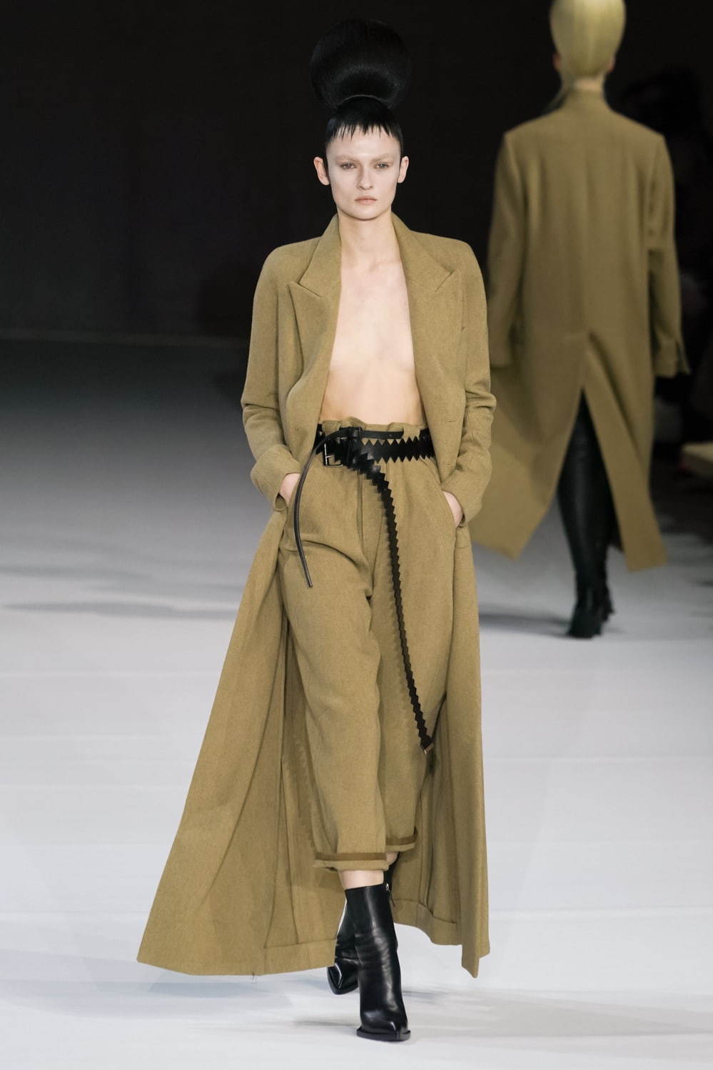 ハイダー アッカーマン(HAIDER ACKERMANN) 2020-21年秋冬ウィメンズ&メンズコレクション シルエット - 写真10