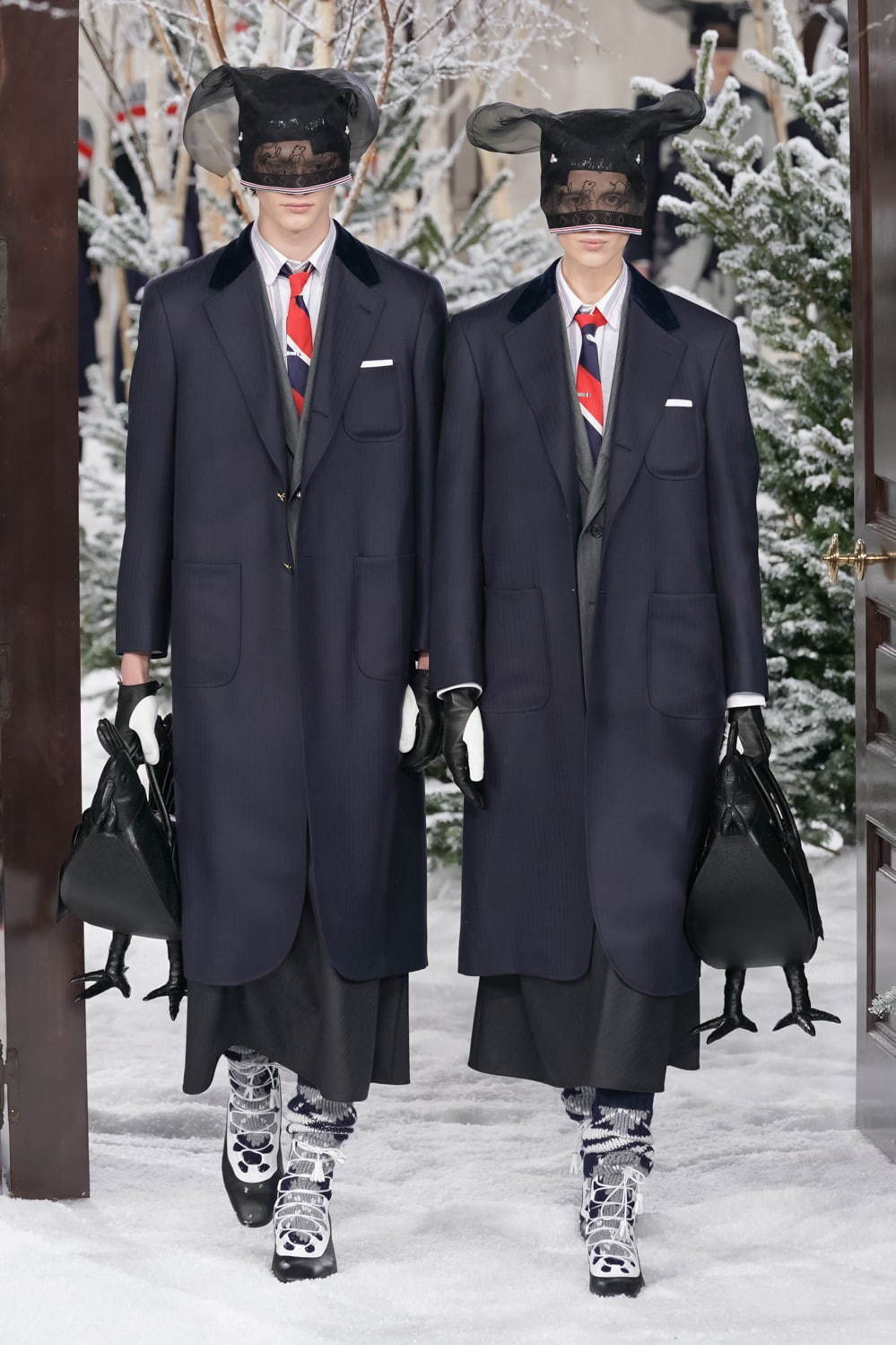 トム ブラウン(THOM BROWNE) 2020-21年秋冬ウィメンズ&メンズコレクション  - 写真3