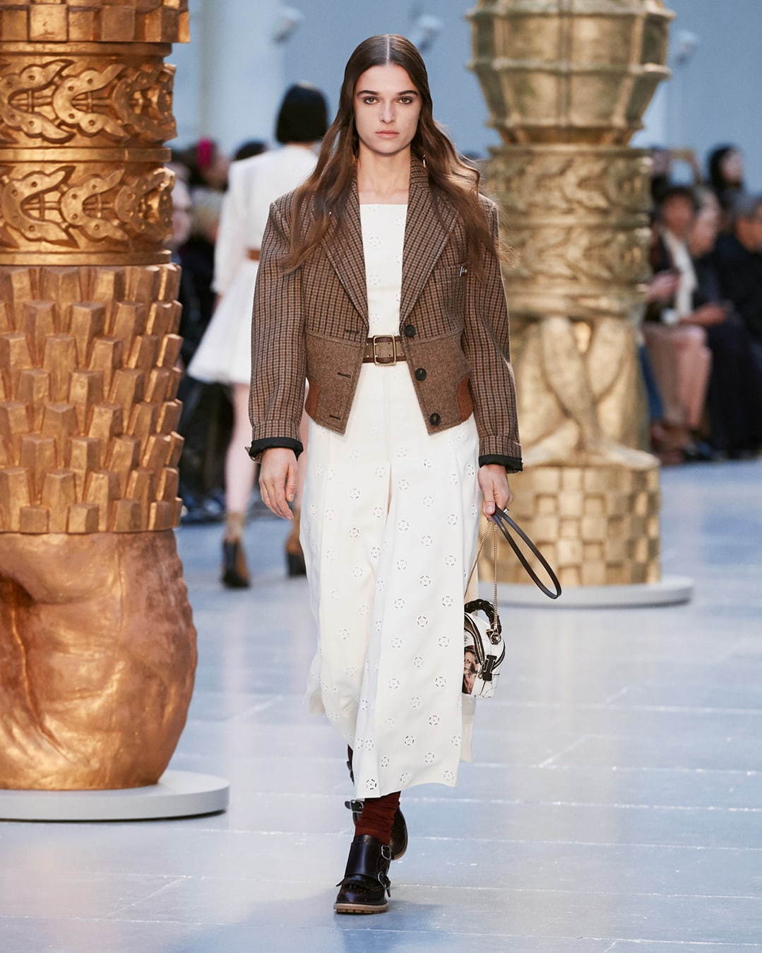 クロエ(Chloé) 2020-21年秋冬ウィメンズコレクション  - 写真18