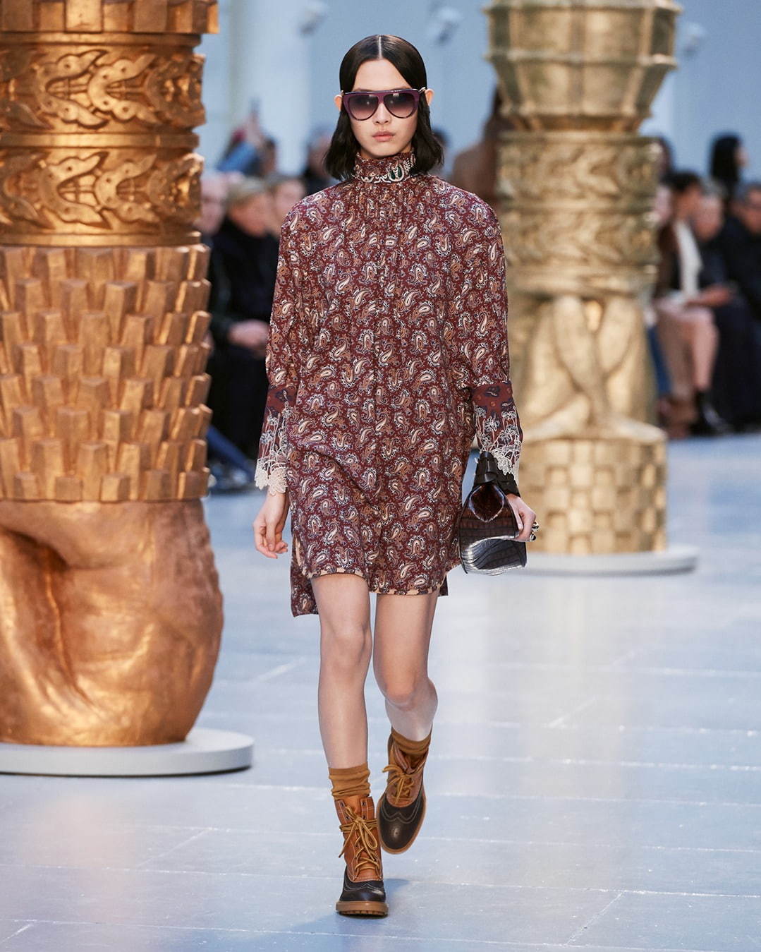 クロエ(Chloé) 2020-21年秋冬ウィメンズコレクション  - 写真21