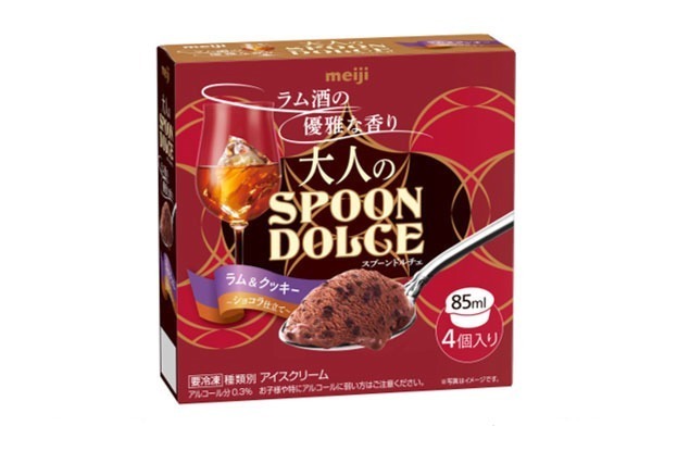 新アイス「大人のSPOON DOLCE ラム＆クッキー」しっとりチョコクッキーたっぷり｜写真1