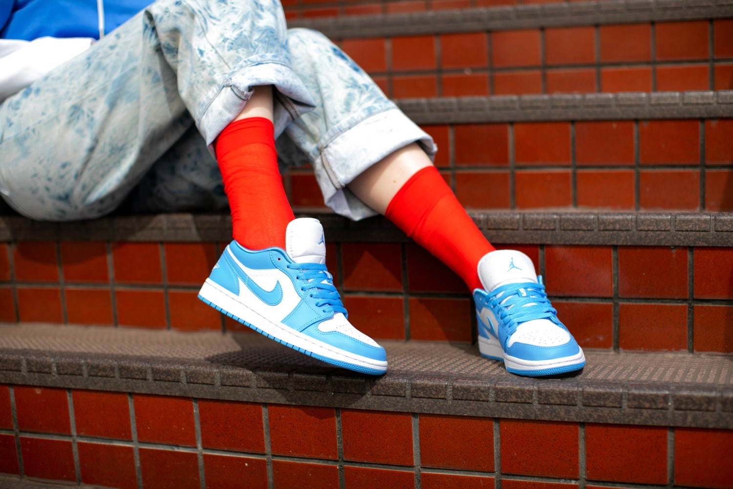 アトモス(atmos), ナイキ(NIKE) WMNS エア ジョーダン 1 ロー “UNC”｜写真7