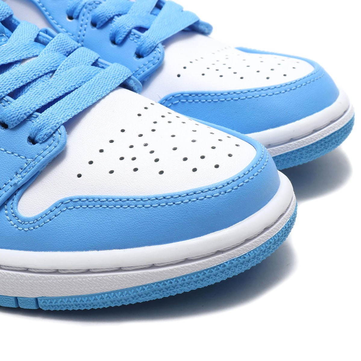 アトモス(atmos), ナイキ(NIKE) WMNS エア ジョーダン 1 ロー “UNC”｜写真15