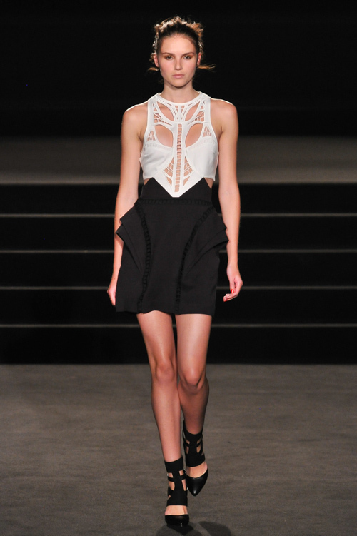 サス＆バイド(sass & bide) 2013-14年秋冬ウィメンズコレクション シルエット - 写真13