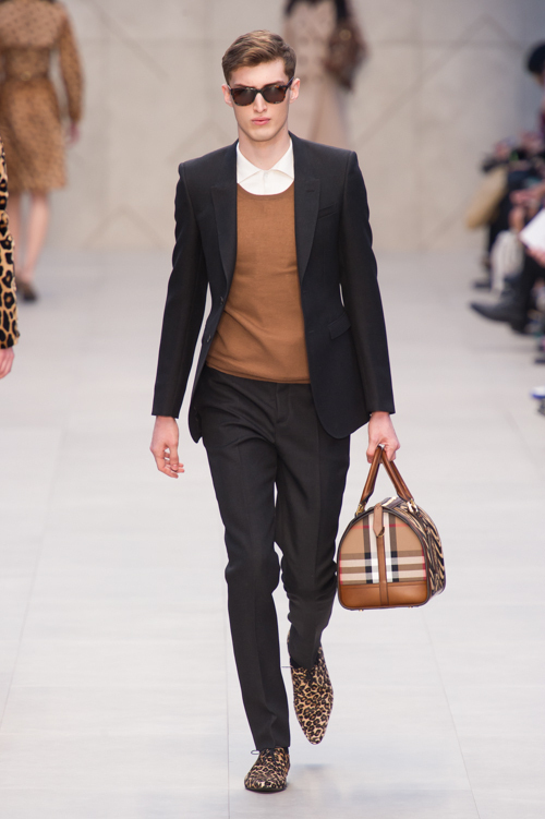 バーバリープローサム(Burberry Prorsum) 2013-14年秋冬ウィメンズコレクション  - 写真41